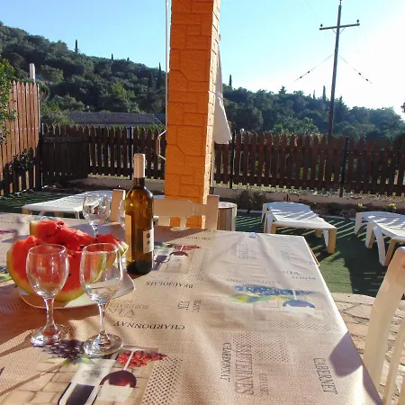 Maria - Roumanis Liapades