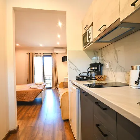 Maria - Roumanis Liapades