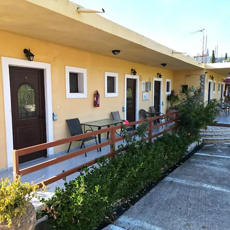 Apartament Maria - Roumanis *