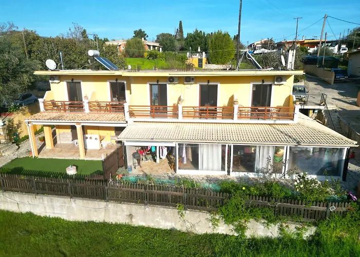 Maria - Roumanis Λιαπάδες